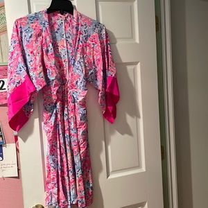 Lilly Pulitzer Kimono - size XS